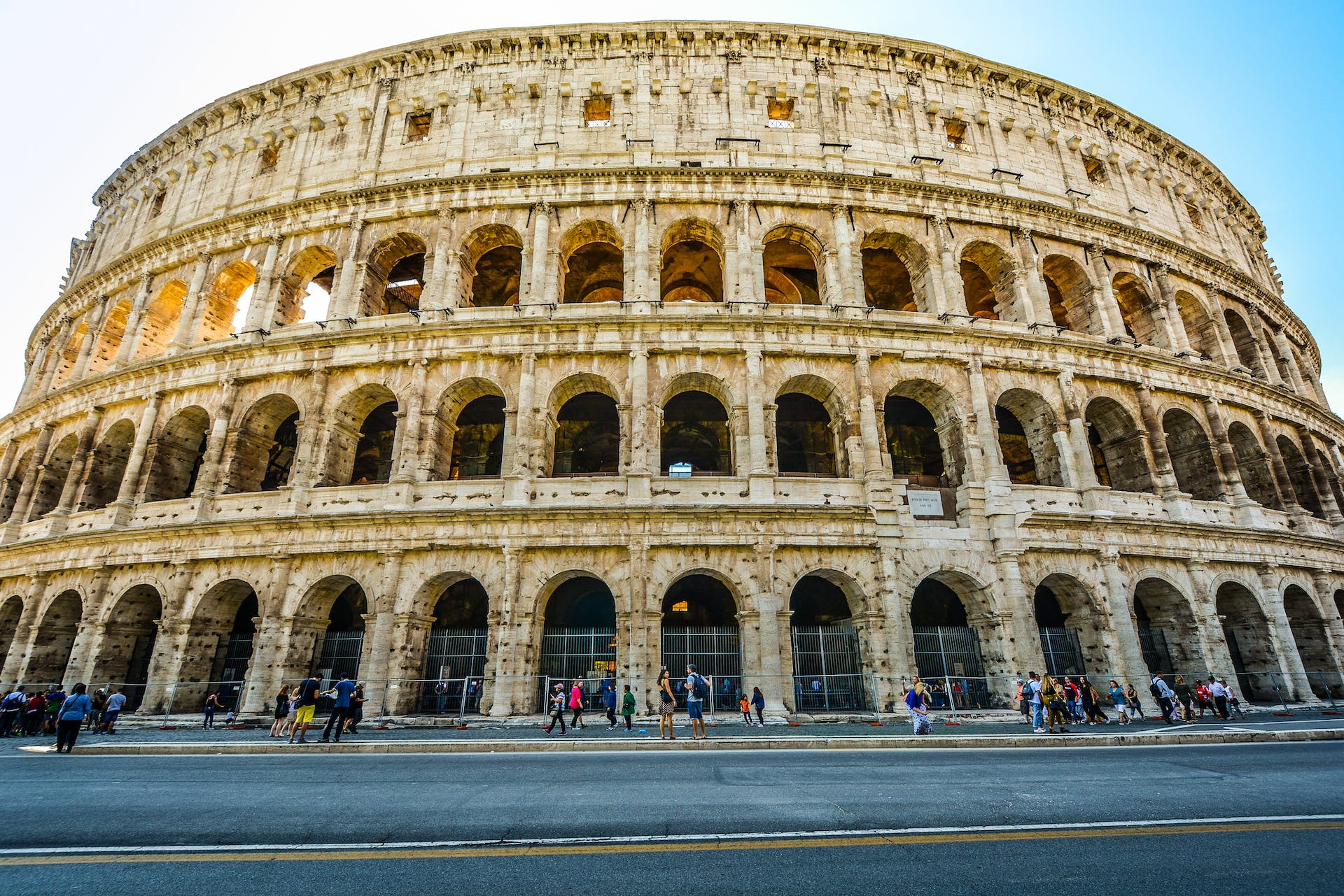 Ultimate Italian Getaway | Iconic view of Rome's historic landmarks, encapsulating the essence of the ultimate Italian getaway with its timeless beauty and cultural richness
